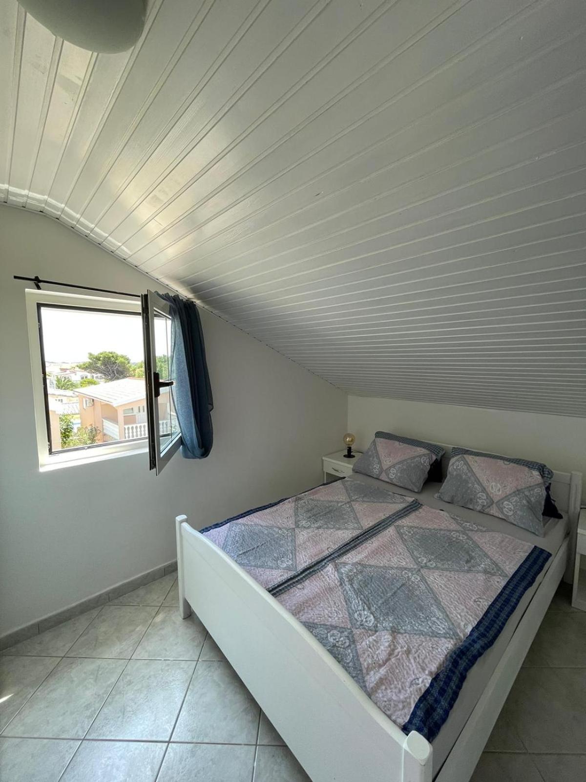Apartmani Ira Vir Room photo